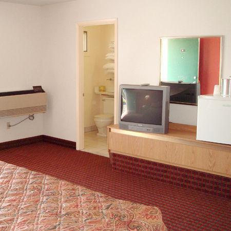 Budget Inn - Farmington Δωμάτιο φωτογραφία